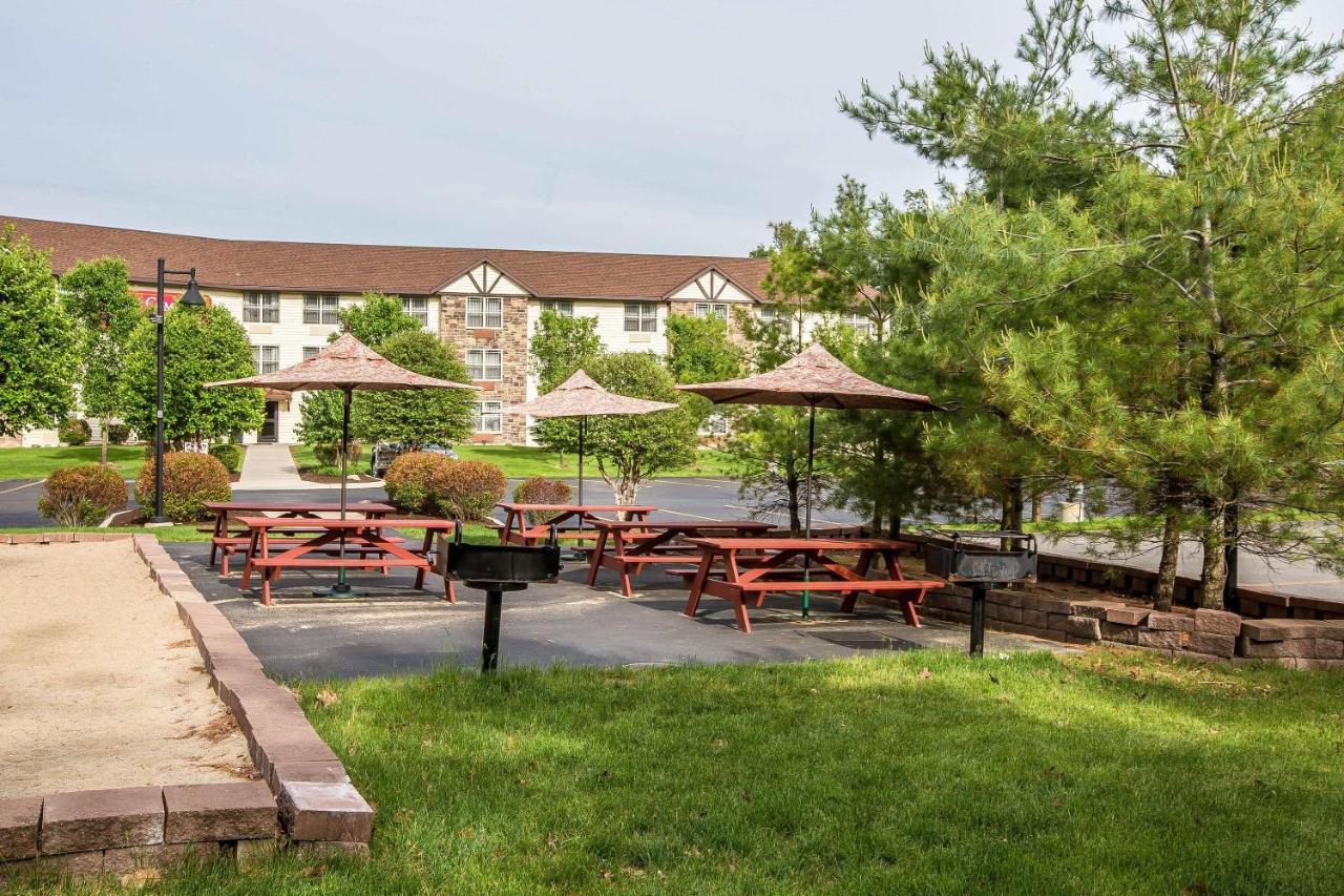 Comfort Suites Lake George - Queensbury Exterior foto
